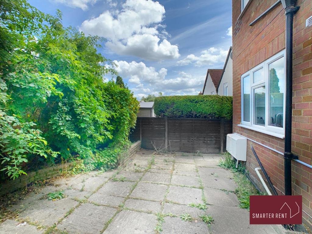 Sunninghill Village - 2 Bed - Parking&garden Ascot  Exteriör bild
