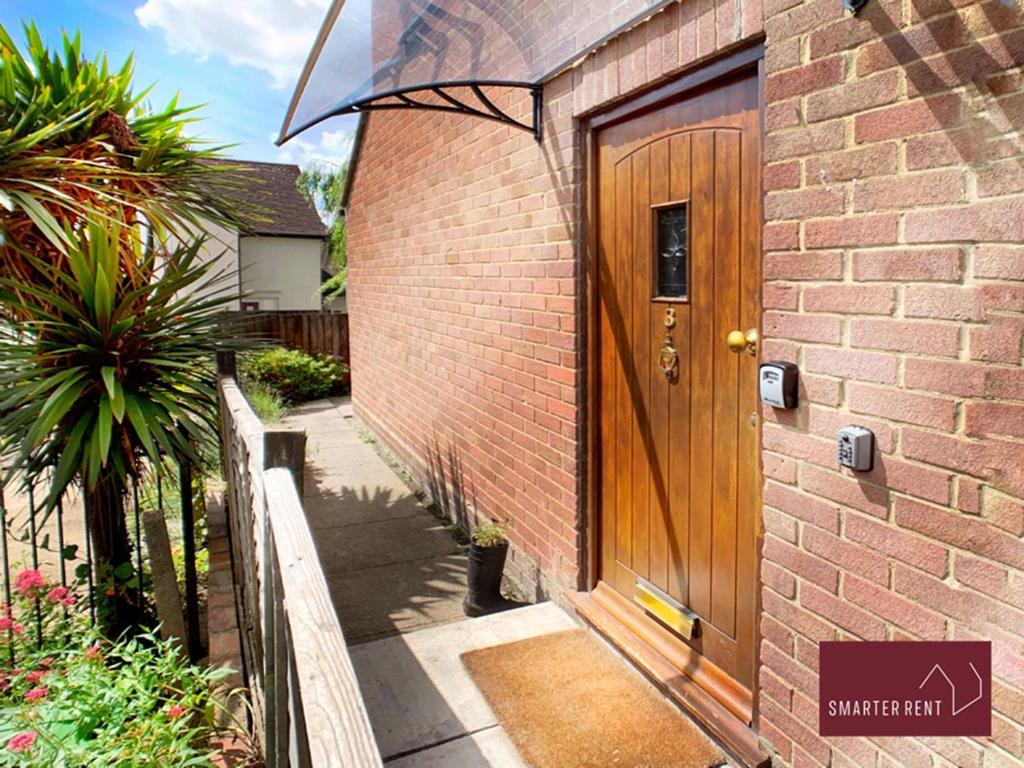 Sunninghill Village - 2 Bed - Parking&garden Ascot  Exteriör bild